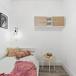 Yard - In The Center Of Apartman
