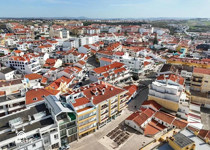 Yard - In The Center Of Appartement *